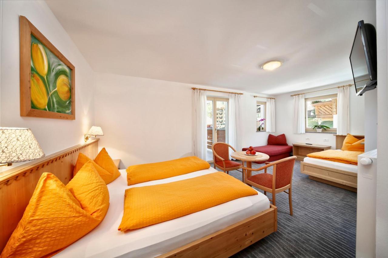 Alpshotel Bergland Pfelders Extérieur photo